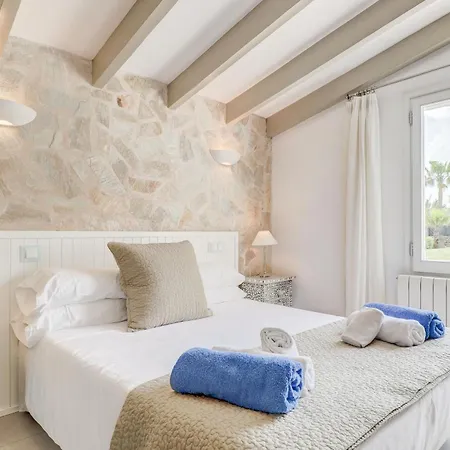 Majoran Family Villa With Pools And Jacuzzi In Pollenca *
